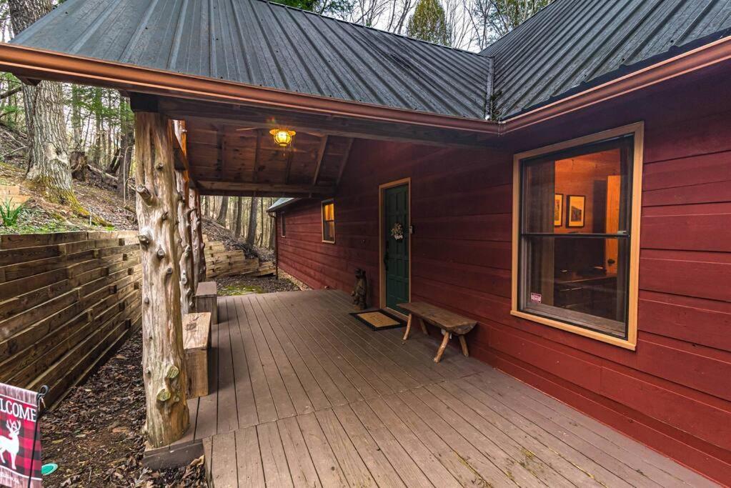 Private Creekside Cabin+Hot Tub,Pool Table, & Pets Ellijay Esterno foto