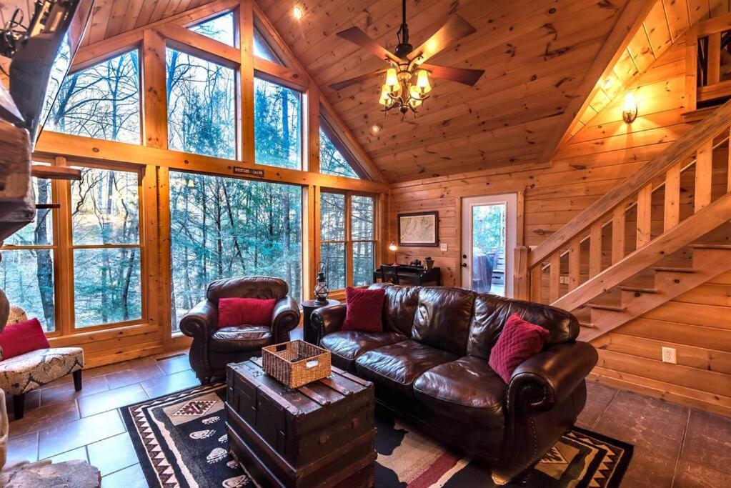 Private Creekside Cabin+Hot Tub,Pool Table, & Pets Ellijay Esterno foto