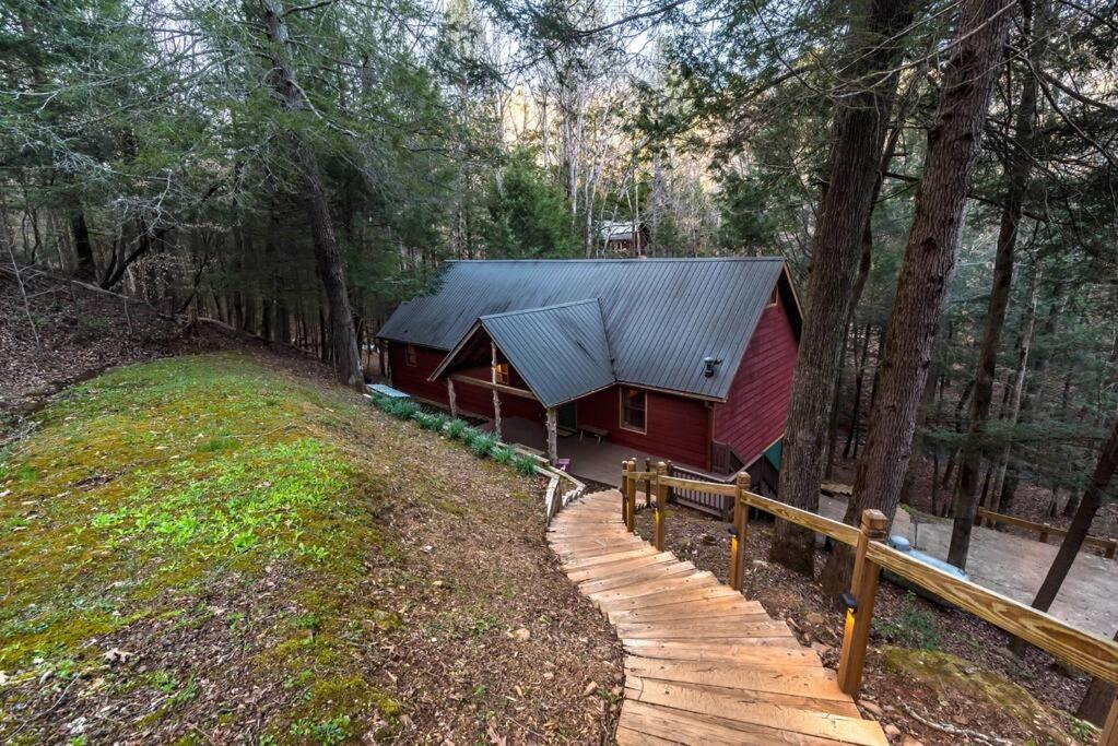 Private Creekside Cabin+Hot Tub,Pool Table, & Pets Ellijay Esterno foto